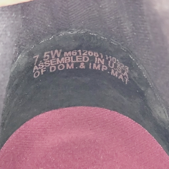 New Munro Women's Neko Boot in Black Tumbled Calf, Size 7,5 - Picture 8 of 8